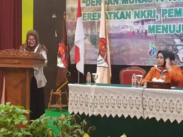 Mbak Tutut: Saya Akan Dampingi Transmigran Memajukan Bangsa Ini Mbak Tutut: Saya Akan Dampingi Transmigran Memajukan Bangsa Ini