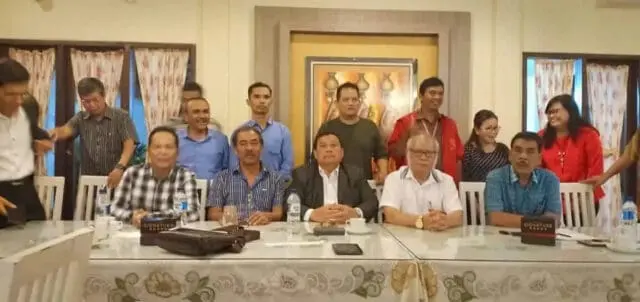 Tetua Adat Purasitabor Imbau Anggotanya Dukung Caleg Marga Sitanggang Tetua Adat Purasitabor Imbau Anggotanya Dukung Caleg Marga Sitanggang