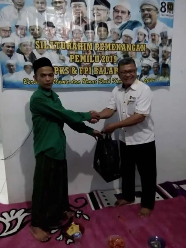 PKS dan FPI Balaraja Siap Menangkan Prabowo-Sandi PKS dan FPI Balaraja Siap Menangkan Prabowo-Sandi