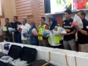 Upaya Penyelundupan Benih Lopster di Bandara Soetta Digagalkan Petugas Upaya Penyelundupan Benih Lopster di Bandara Soetta Digagalkan Petugas