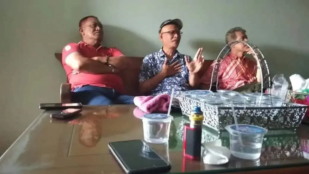Perseteruan Antara Pengurus Akper Pemkab Lama Dengan yang Baru Terus Berlanjut Perseteruan Antara Pengurus Akper Pemkab Lama Dengan yang Baru Terus Berlanjut