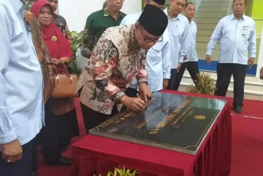 Ketua Umum PP Muhammadiyah Resmikan Gedung Kampus III UMP Ketua Umum PP Muhammadiyah Resmikan Gedung Kampus III UMP