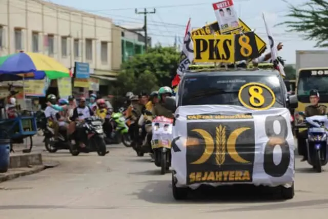 Kampanye Terakhir, Kader PKS Tumpah Ruah ke Jalan-jalan Utama Kabupaten Tangerang Kampanye Terakhir, Kader PKS Tumpah Ruah ke Jalan-jalan Utama Kabupaten Tangerang