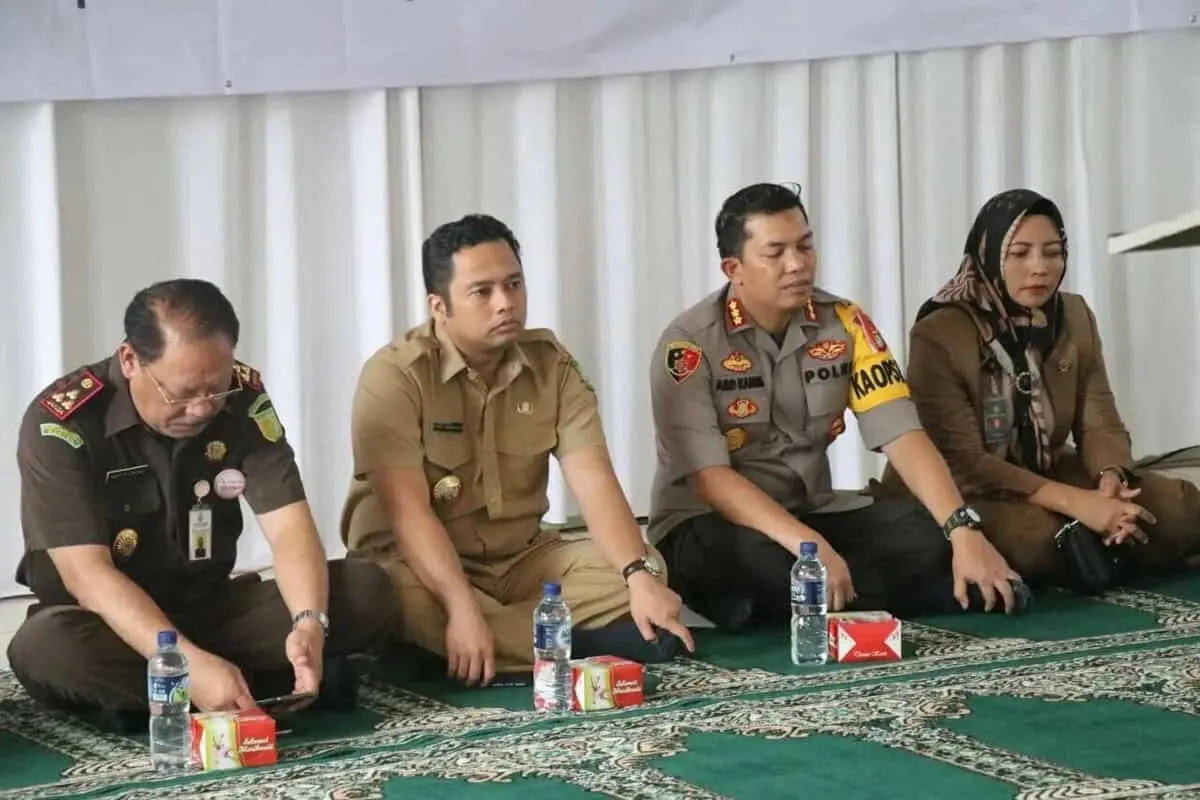 Ciptakan Situasi Aman dan Damai Pasca Pemilu 2019, Polres Metro Tangerang Kota Gelar Tasyakuran dan Deklarasi Damai Ciptakan Situasi Aman dan Damai Pasca Pemilu 2019, Polres Metro Tangerang Kota Gelar Tasyakuran dan Deklarasi Damai