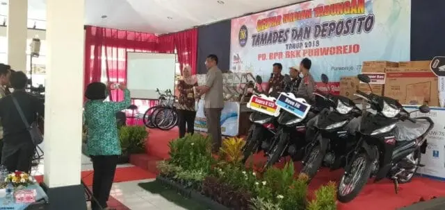 Pemdes Pasaranom Boyong Hadiah Utama Honda Supra X 125 di Undian Tamades Pemdes Pasaranom Boyong Hadiah Utama Honda Supra X 125 di Undian Tamades