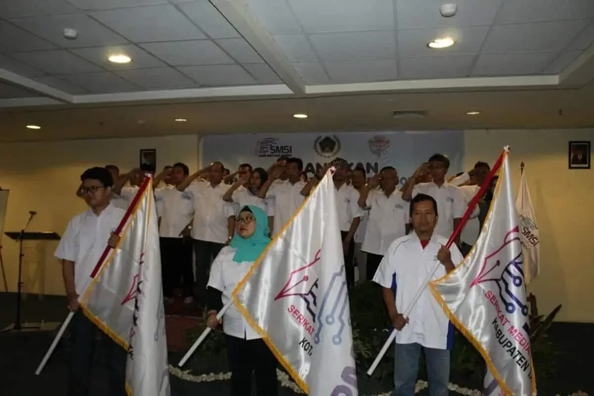 Ayu Kartini, Resmi Menjabat Ketua Pengurus SMSI Kota Tangerang Priode 2019-2022 Ayu Kartini, Resmi Menjabat Ketua Pengurus SMSI Kota Tangerang Priode 2019-2022