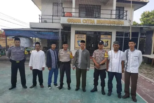 Forum Rw Curug Kulon Beri Apresiasi Kinerja TNI – Polri Forum Rw Curug Kulon Beri Apresiasi Kinerja TNI - Polri