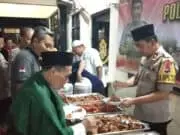 Kapolsek Batuceper Bukber Bersama Anggotanya Kapolsek Batuceper Bukber Bersama Anggotanya