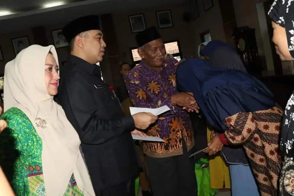 Jelang Mudik, Bupati Zaki Pastikan Armada Bus Siap Jalan