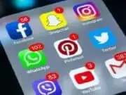 Kominfo : Pembatasan Sebagian Fitur Platform Media Sosial dan Pesan Instan