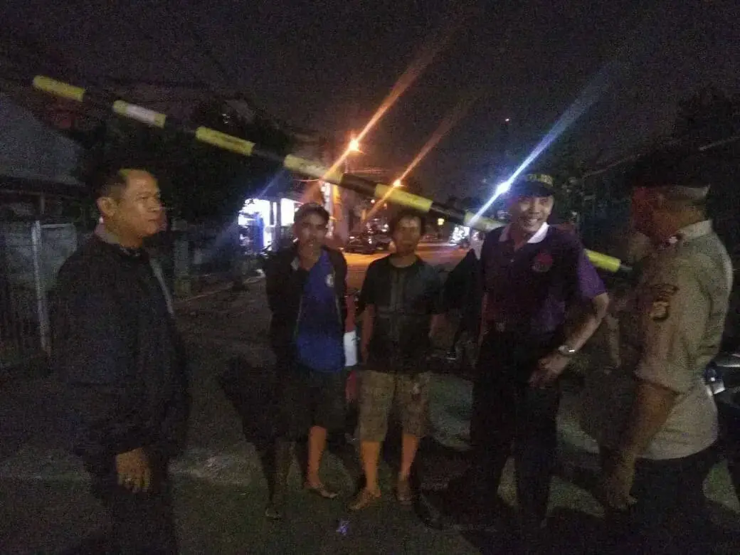 Kapolsub Sektor Palem Semi Bersama Padal Ipda Yami,Giat Patroli Rumsong Kapolsub Sektor Palem Semi Bersama Padal Ipda Yami,Giat Patroli Rumsong