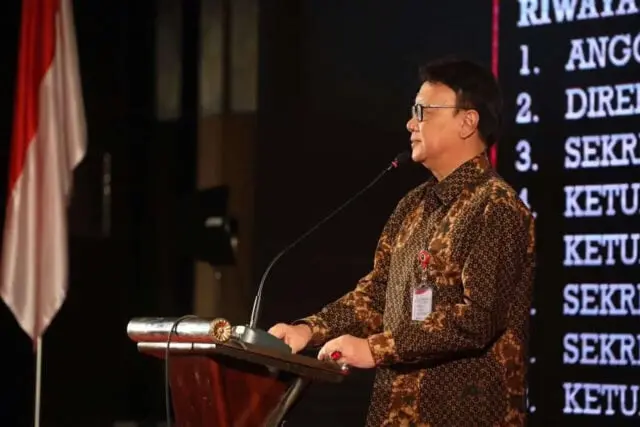 Dana Kelurahan Untuk Penguatan Pemerintah Daerah Dana Kelurahan Untuk Penguatan Pemerintah Daerah