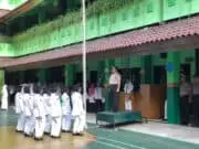 Kasi Wasjaspam PMJ, Jadi Pembina Upacara di MAN 1 Jakarta Barat