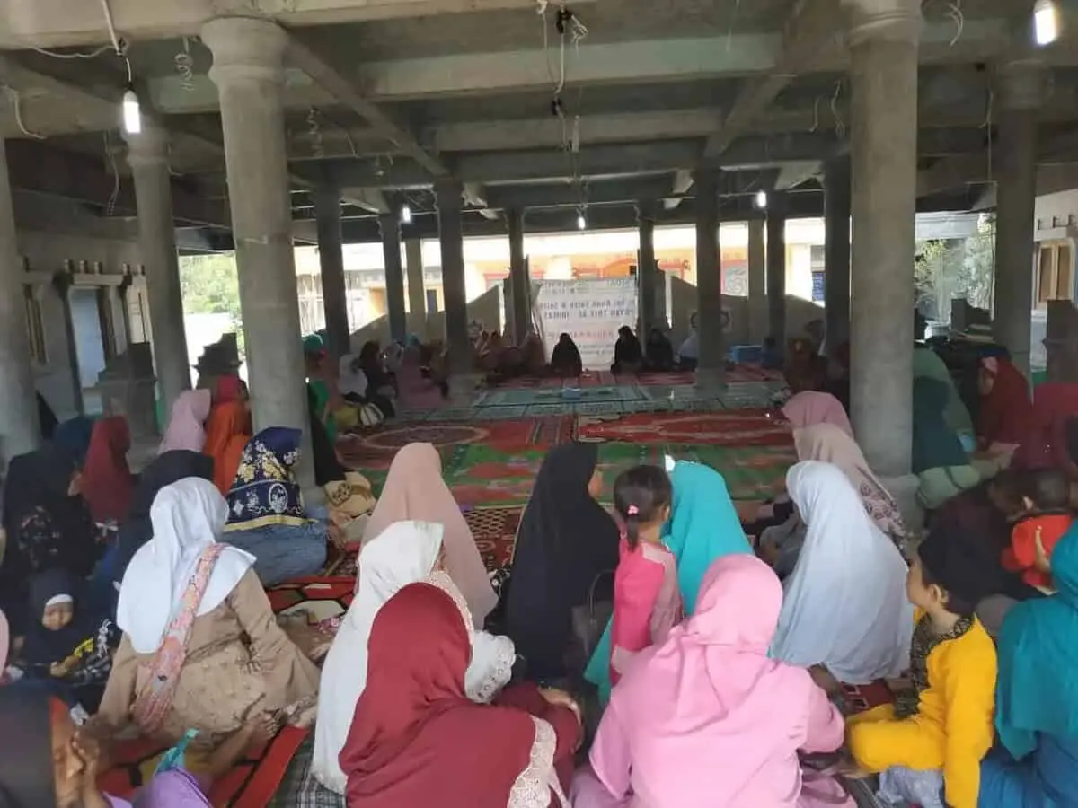 Tingkatkan Silaturahmi, Yayasan Majlis Dzikir Al - Ikhlas Gelar Perdana Pembukaan Pengajian Rutin Bulanan. Tingkatkan Silaturahmi, Yayasan Majlis Dzikir Al - Ikhlas Gelar Perdana Pembukaan Pengajian Rutin Bulanan.