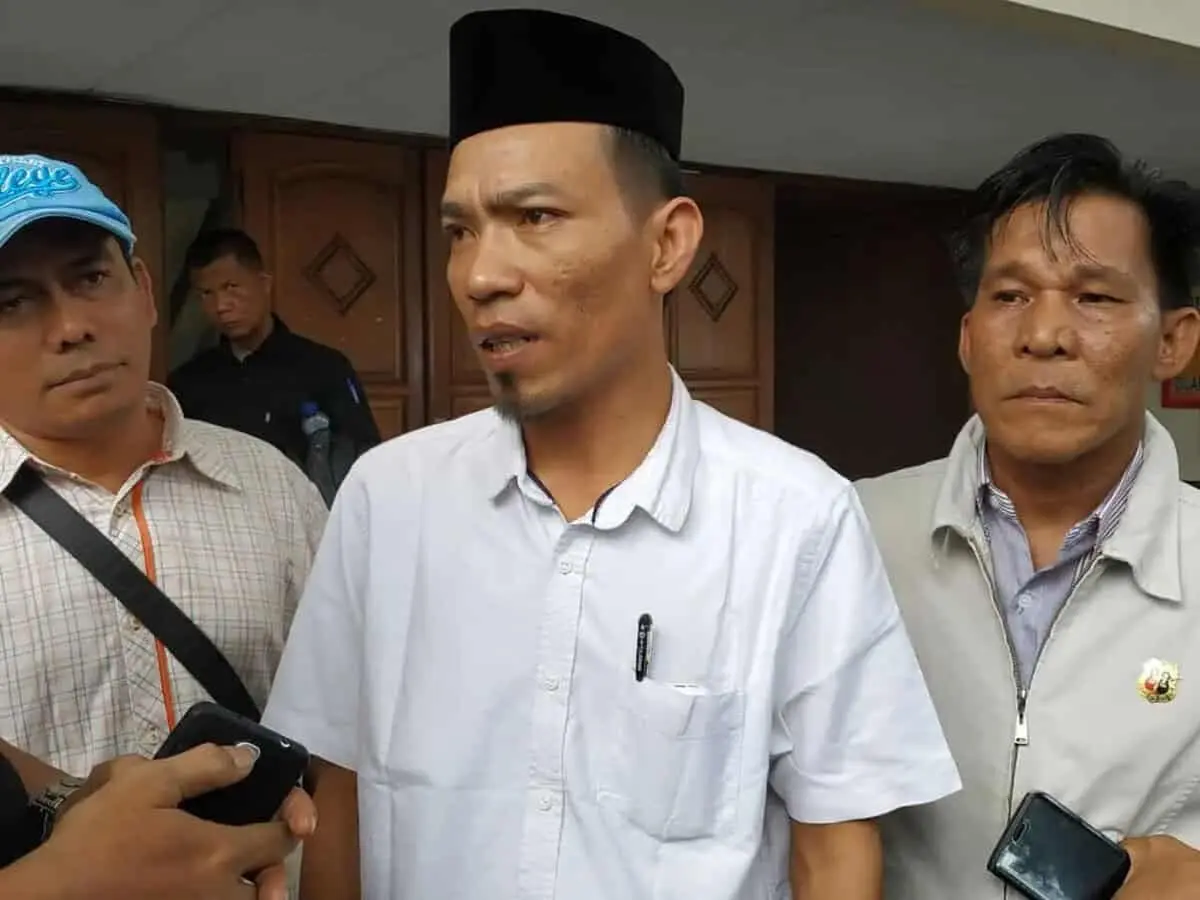 Sidang Gugatan Perdata Lima Miliyar Kades Pesangrahan Memasukin Babak Baru Sidang Gugatan Perdata Lima Miliyar Kades Pesangrahan Memasukin Babak Baru