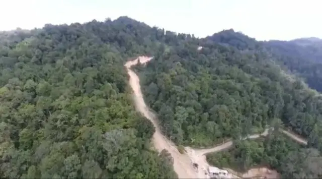 Bangun Infrastruktur Negeri di Atas Awan Bangun Infrastruktur Negeri di Atas Awan