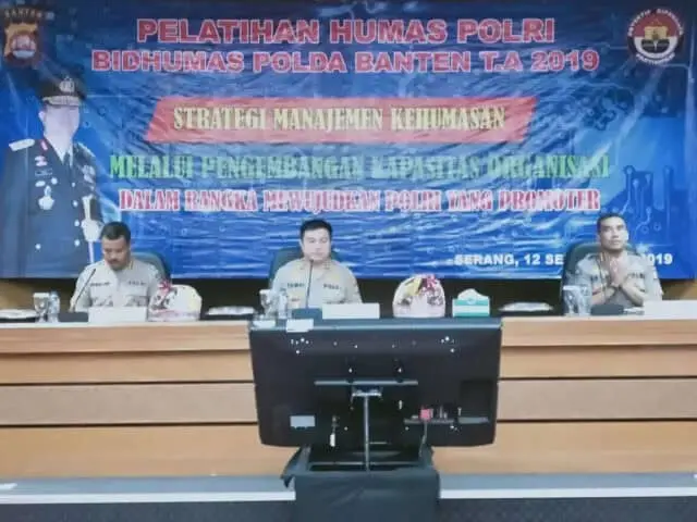Kapolda Banten Resmi Buka Pelatihan Humas Polri Kapolda Banten Resmi Buka Pelatihan Humas Polri
