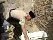 Polisi Peduli, Polsek Senen Bedah Rumah Marbot Masjid