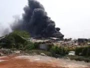 Lapak dan Bedeng Plastik di Benda, Hangus Terbakar