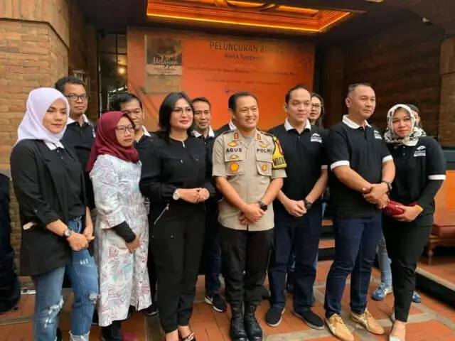 Vivick Tjangkung Luncurkan Buku “ Melawan Teror Narkoba 8 Penjuru