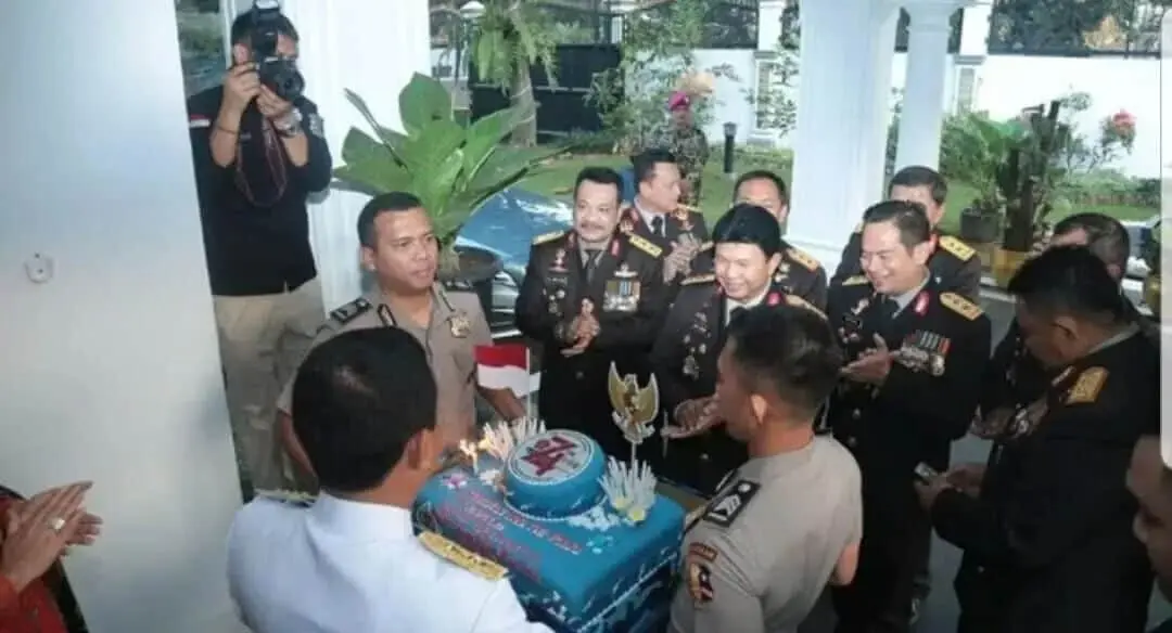 Jenderal Polisi Beri Kejutan Kepada Panglima TNI dan 3 Kepala Staf