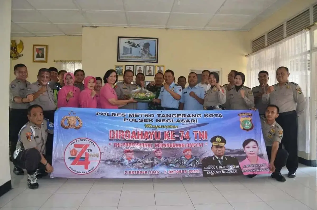 HUT TNI Ke 74, Kapolsek Neglasari Kunker Ke Sat Rudal TNI AU Teluknaga