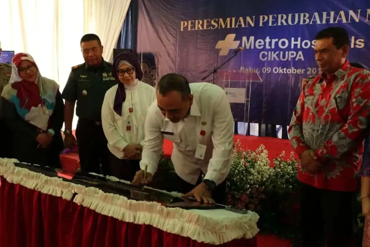 Bupati Resmikan Perubahan Nama Metro Hospitals Cikupa