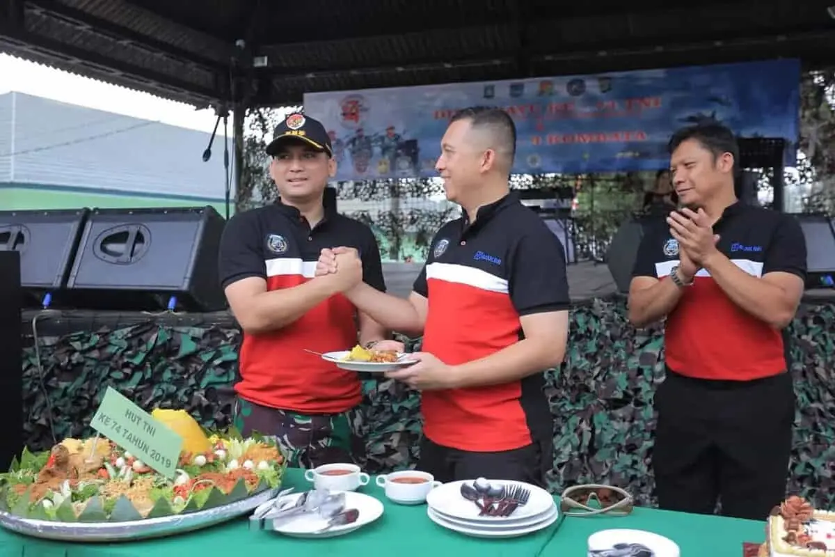 Olah Raga Bersama, Warnai HUT TNI ke 74 dan Ultah Kombata di Kota Tangerang Olah Raga Bersama, Warnai HUT TNI ke 74 dan Ultah Kombata di Kota Tangerang