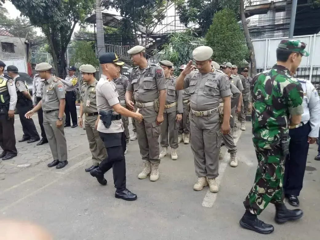 Jelang Pelantikan Presiden, Unsur Muspika Senen Gelar Apel Gabungan