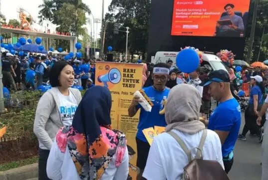 Humas Polri Informasikan Tentang UU Keterbukaan Publik di Car Free Day Humas Polri Informasikan Tentang UU Keterbukaan Publik di Car Free Day