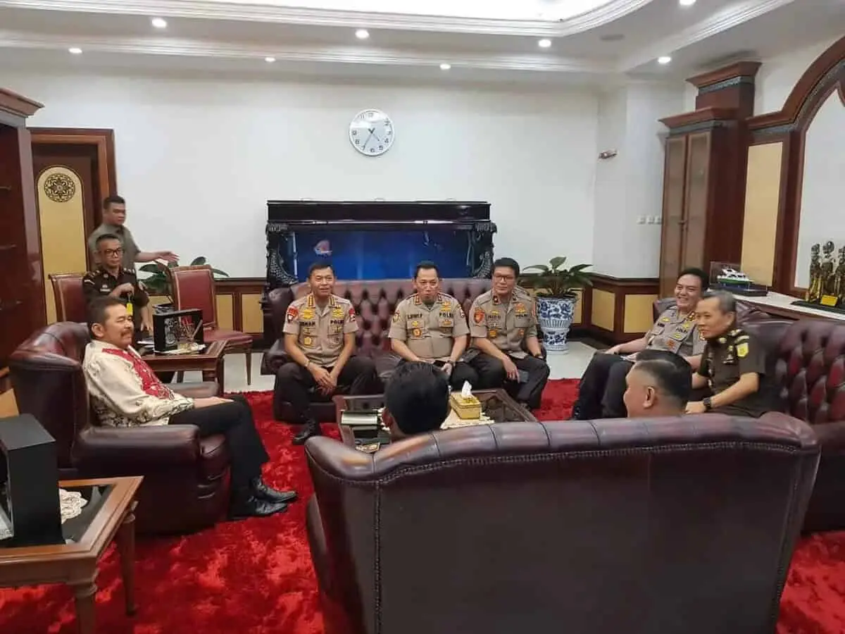 Sambangi Kejagung, Kapolri Akan Bahas Penguatan Penegakan Hukum