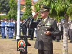 Danrem 071/Wk Pimpin Ziarah Hari Pahlawan Danrem 071/Wk Pimpin Ziarah Hari Pahlawan