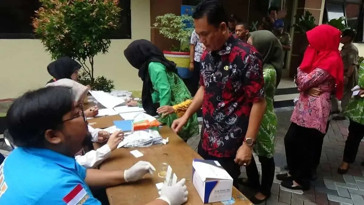 BNN Kota Tangerang, Tes Urine Puluhan Pegawai Kecamatan