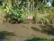 Warga Kampung Pintu Air, Keluhkan Limbah Pabrik Karung