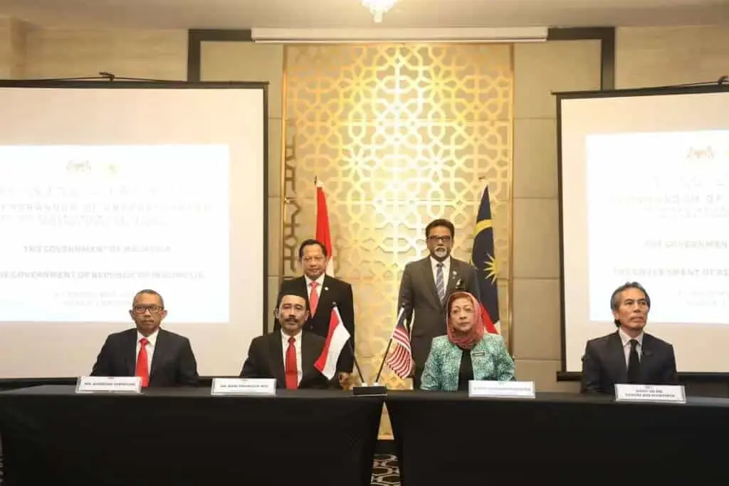 Mendagri Saksikan Penandatanganan MoU Batas Wilayah Negara