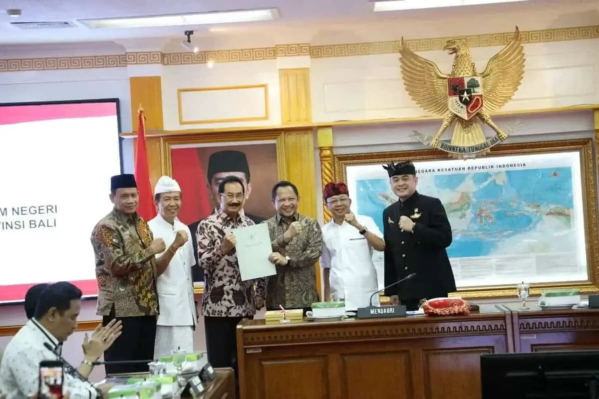 Mendagri Terima Audiensi Gubernur Bali, Bahas Rancangan UU Povinsi Bali