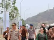 Kapolda Banten dan Pangdam III Siliwangi, Sambut Kunjungan Presiden RI di Cilegon Kapolda Banten dan Pangdam III Siliwangi, Sambut Kunjungan Presiden RI di Cilegon