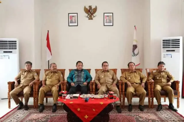 Mendagri Kunjungan Kerja ke Nias, Bangkitkan Optimisme Pembangunan Mendagri Kunjungan Kerja ke Nias, Bangkitkan Optimisme Pembangunan