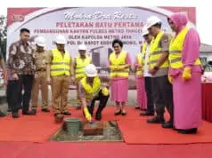 Kapolda Metro Jaya Letakan Batu Pertama Pembangunan Polrestro Tangerang Kapolda Metro Jaya Letakan Batu Pertama Pembangunan Polrestro Tangerang