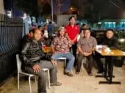 Dari Politisi Hingga Budayawan Nobar di Teras Coffee Dari Politisi Hingga Budayawan Nobar di Teras Coffee