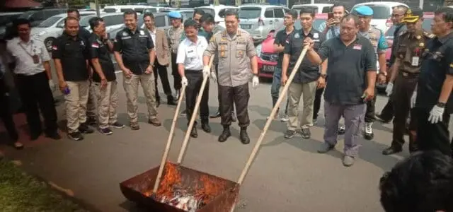 Kapolrestro Tangerang Kota Pimpin Langsung Pemusnahan Barang Bukti Narkotika Kapolrestro Tangerang Kota Pimpin Langsung Pemusnahan Barang Bukti Narkotika