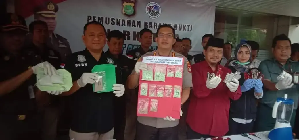 Kapolrestro Tangerang Kota Pimpin Langsung Pemusnahan Barang Bukti Narkotika