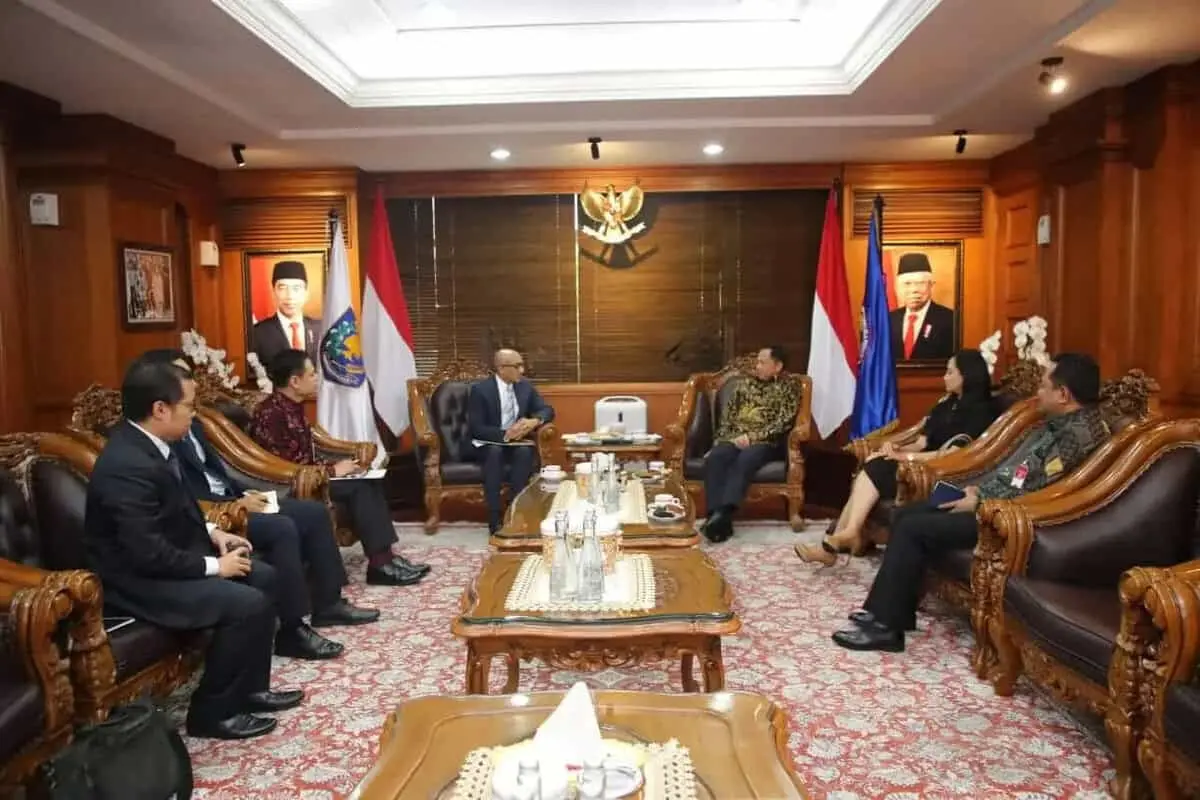 Mendagri Terima Kunjungan Dubes Singapura
