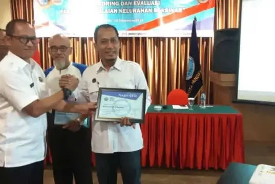 BNNK Tangerang Apresiasi Tiga Kelurahan Bersih Narkoba BNNK Tangerang Apresiasi Tiga Kelurahan Bersih Narkoba
