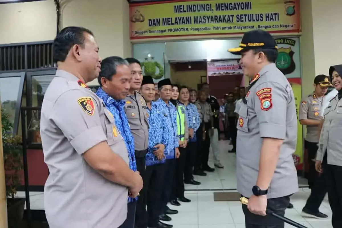 Kapolrestro Tangerang Kota, Kunker Ke Mapolsek Neglasari