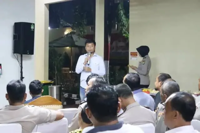 Polresta Bandara Soetta Bersama Stakeholder, Nobar Film 'Surga Kecil di Bondowoso Polresta Bandara Soetta Bersama Stakeholder, Nobar Film 'Surga Kecil di Bondowoso