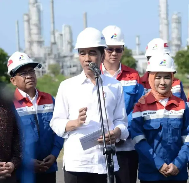 Tinjau Kilang Petrokimia TPPI, Presiden: Bisa Hemat Devisa 4,9 Miliar Dolar AS Tinjau Kilang Petrokimia TPPI, Presiden: Bisa Hemat Devisa 4,9 Miliar Dolar AS