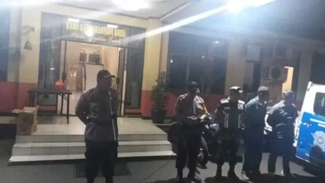 Jelang Tahun Baru Polsek Ciledug Gencarkan Oprasi Cipta Kondisi Jelang Tahun Baru Polsek Ciledug Gencarkan Oprasi Cipta Kondisi