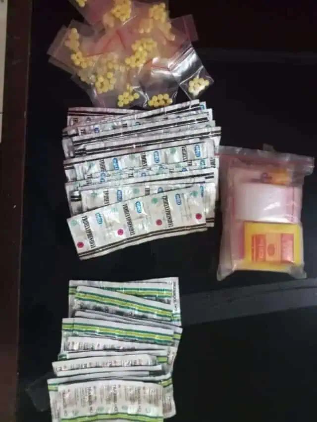 Kapolsek Curug, Amankan 750 Butir Obat Terlarang Jenis Tremadol, Eximer dan Trihex Kapolsek Curug, Amankan 750 Butir Obat Terlarang Jenis Tremadol, Eximer dan Trihex