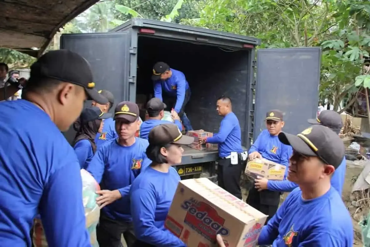 Angkatan 46 WSH Polda Banten, Gelar Baksos Korban Banjir Lebak